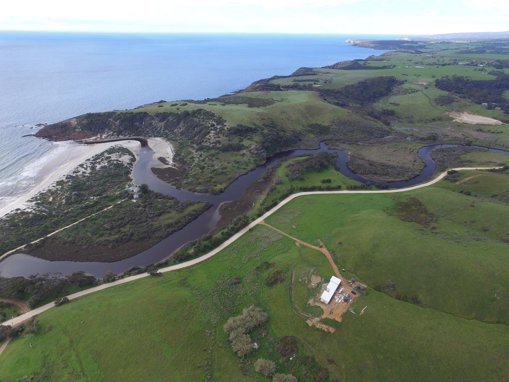 Middle River Beach House - East & West House Stokes Bay Buitenkant foto